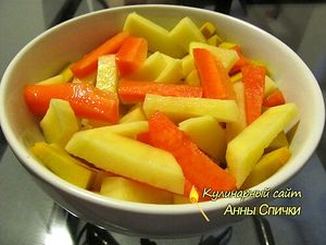 Картофель в микроволновке - шаг 1 Картофель в микроволновке - шаг 1