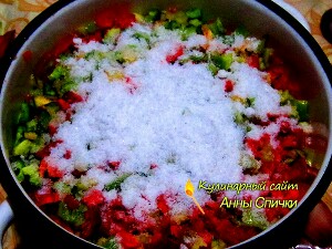 Простая заготовка - соленый перец на зиму