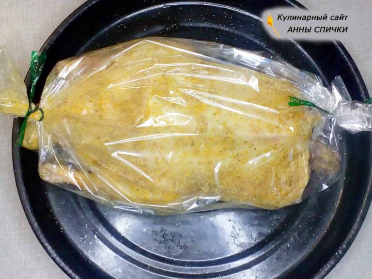Утка с яблоками в рукаве пошаговый рецепт