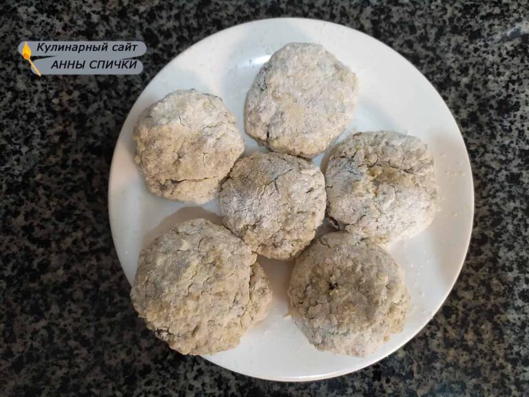 Лепим сырники из тофу